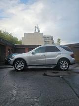 Mercedes-Benz ML 350 CDI 4MATIC Grand Edition Grand Edition - Mercedes-Benz ML 350: Grand Edition