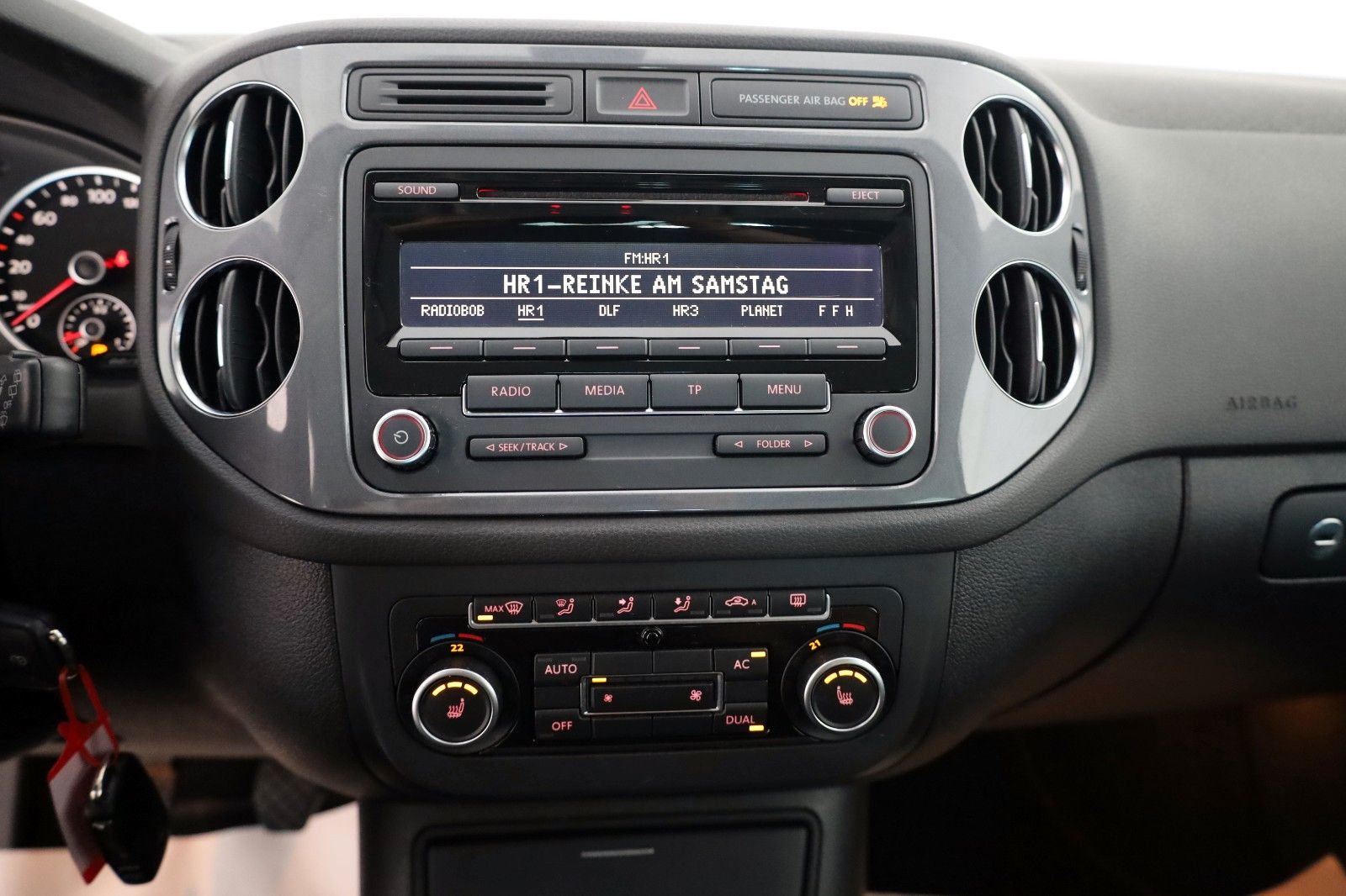 Fahrzeugabbildung Volkswagen Tiguan Trend & Fun BMT SH,PDC,8 fach bereieft