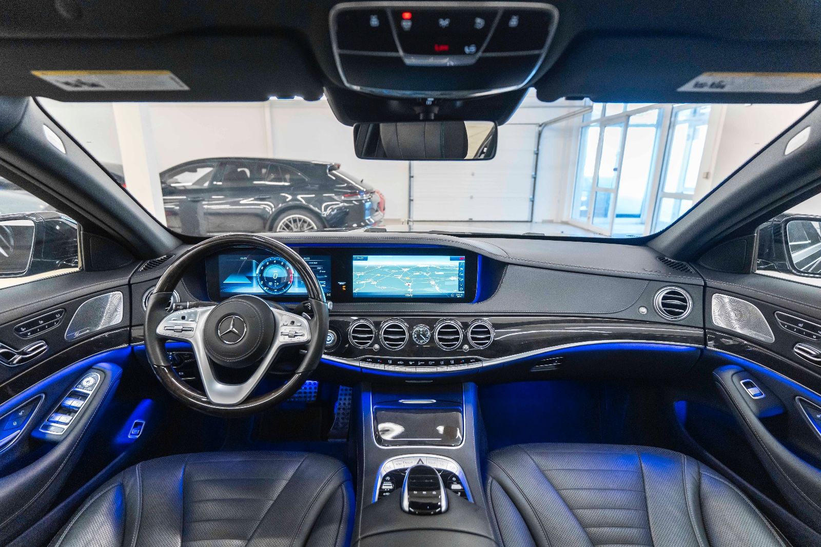 Fahrzeugabbildung Mercedes-Benz S 560 BURMESTER MASSAGE LED HUD 360° LUFT PANO