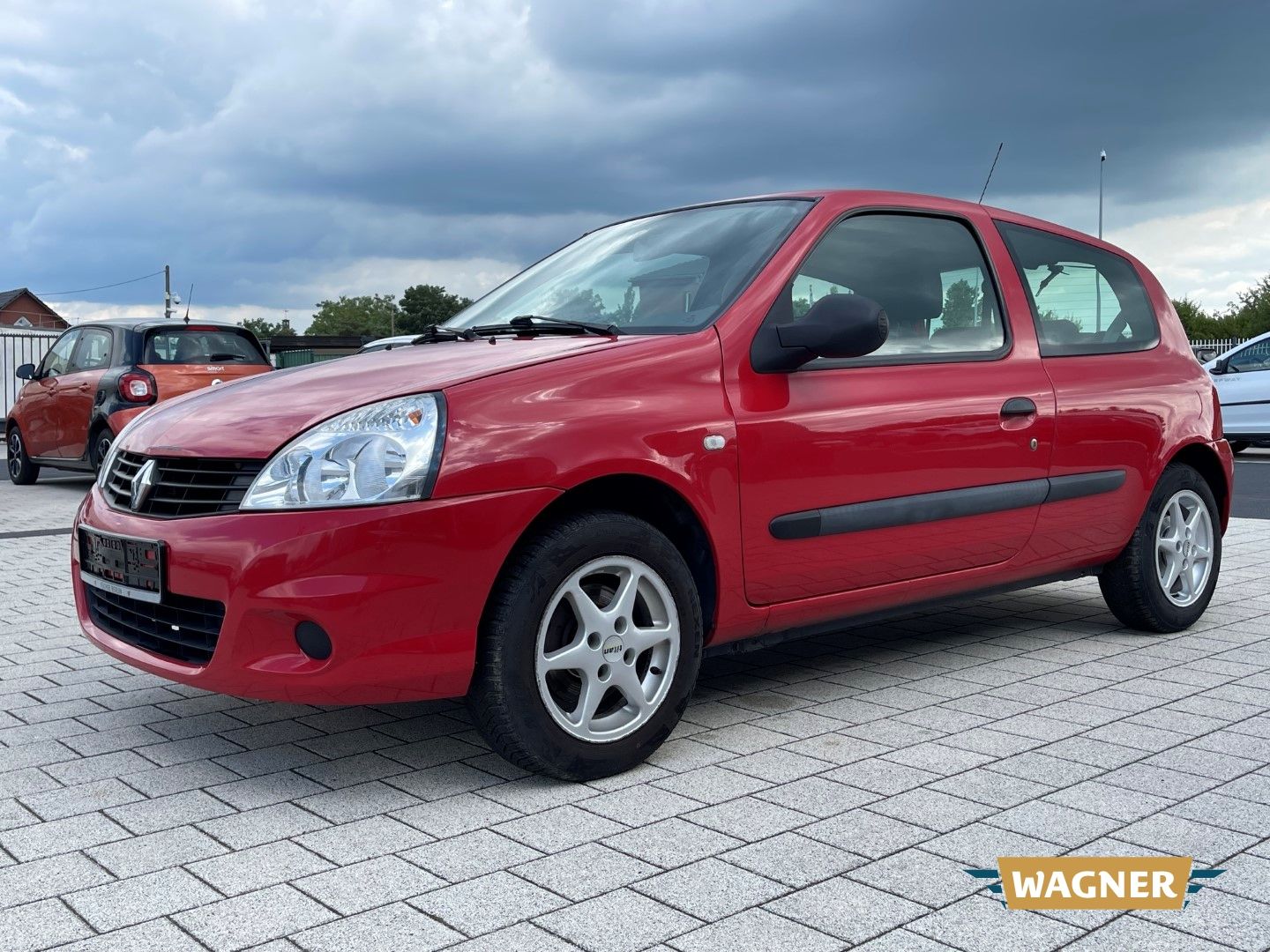 Fahrzeugabbildung Renault Clio II Campus Je t aime 1.2 HU/AU NEU