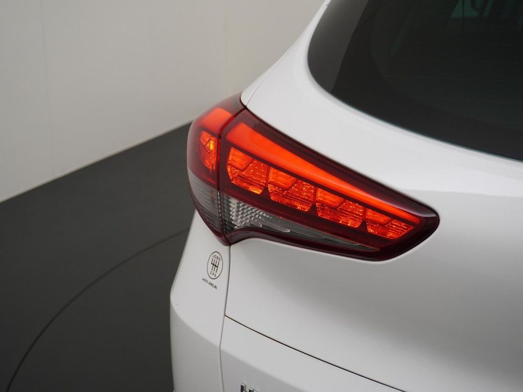 Hyundai Tucson Tucson 1.6 T-GDi Premium 4WD AHK panorama dach L