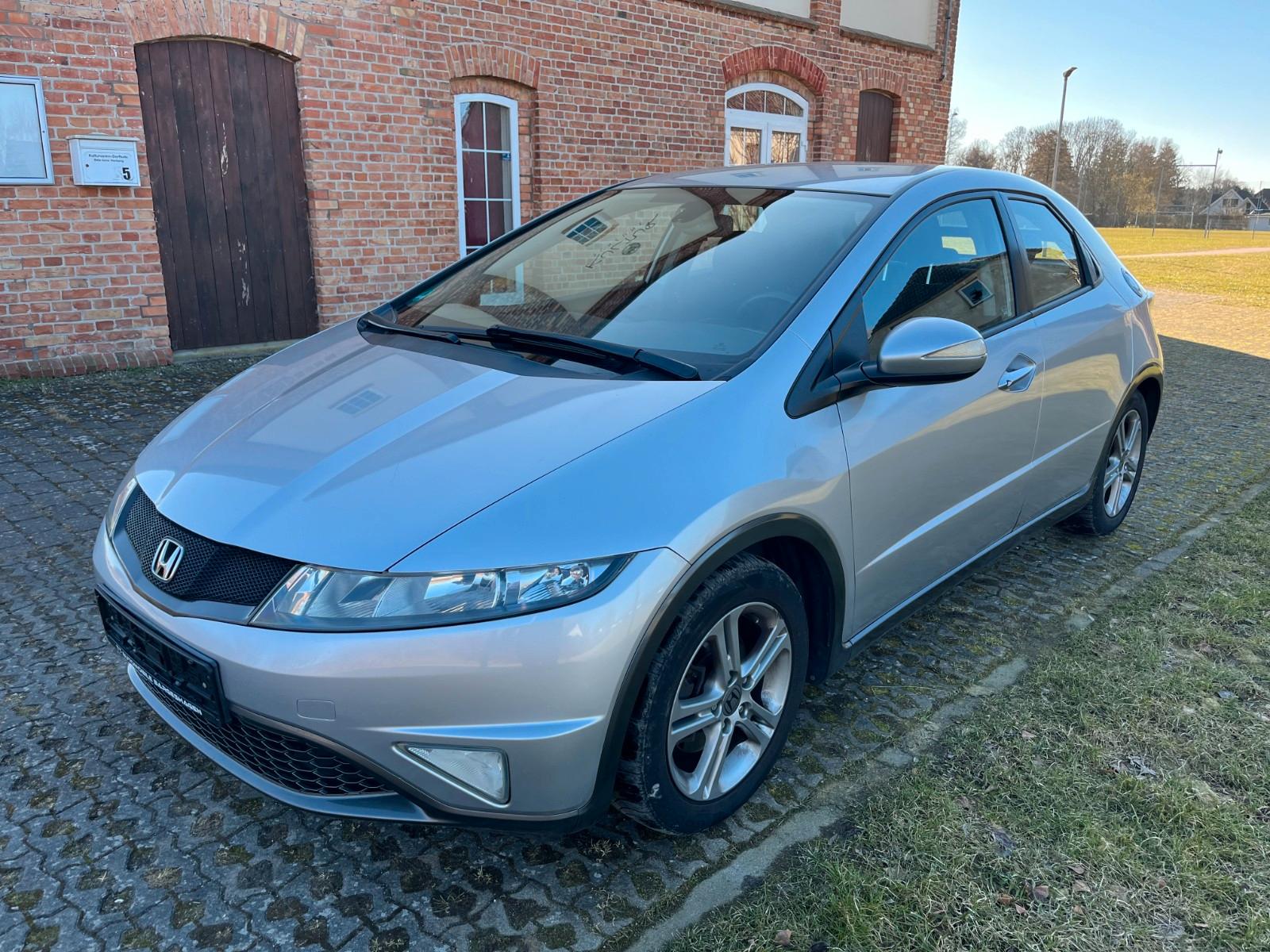 Honda Civic Lim. 5-trg. 1.4Sport*Tempomat/AHK/TÜV NEU*