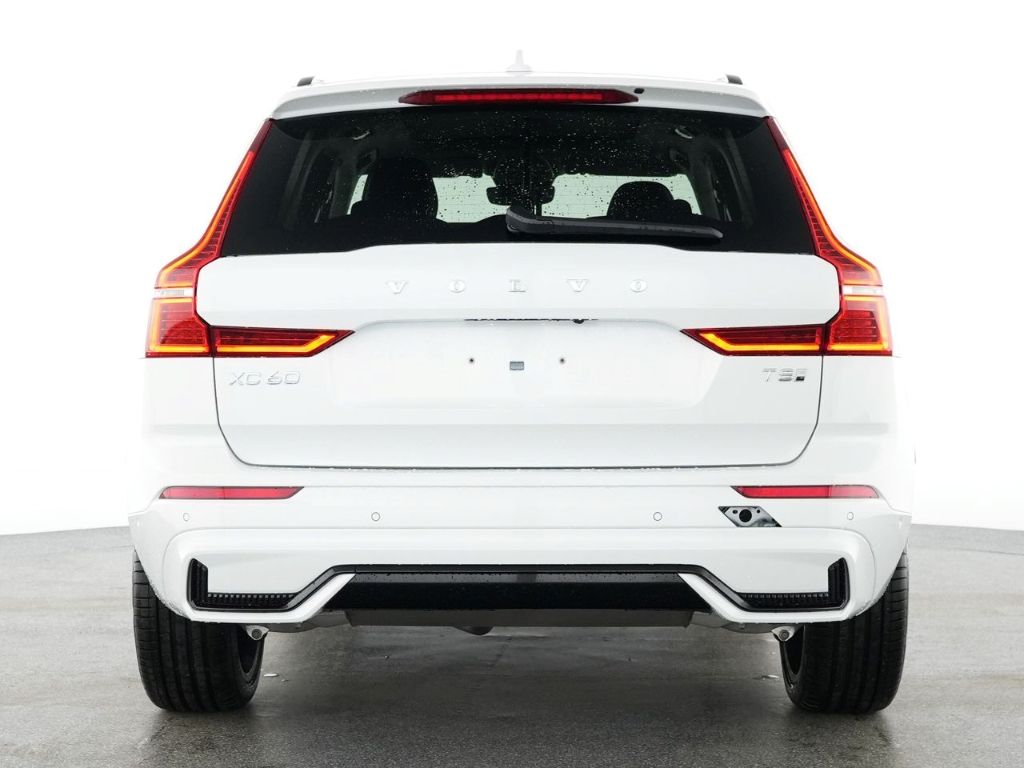 Volvo XC60 Plus Dark Recharge Plug-In Hybrid AWD HUD S imagem 3