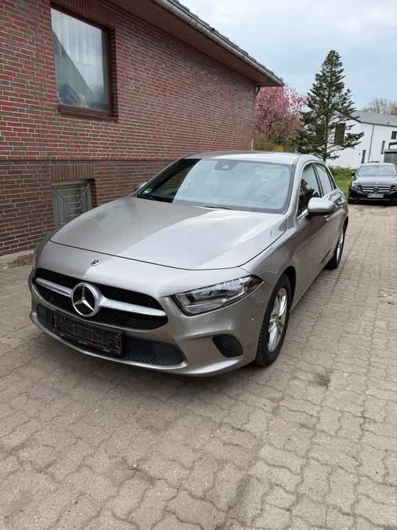 Image of Mercedes-Benz A 180