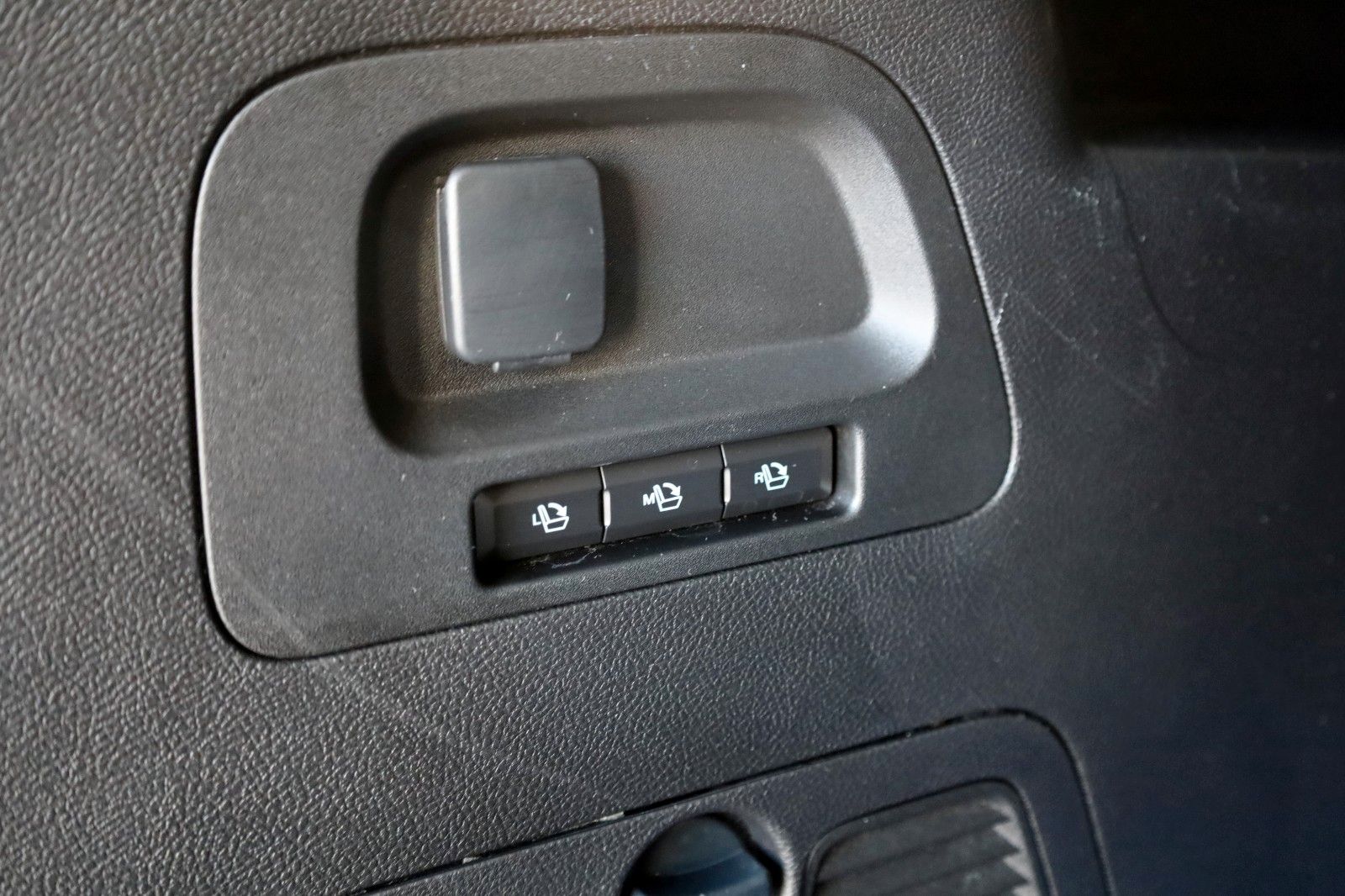 Fahrzeugabbildung Ford S-Max Titanium,Leder,Navi,LED,SH,PDC,Kamera