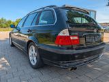 BMW 320i Touring Automatik - BMW 320 aus 2002: Kombi