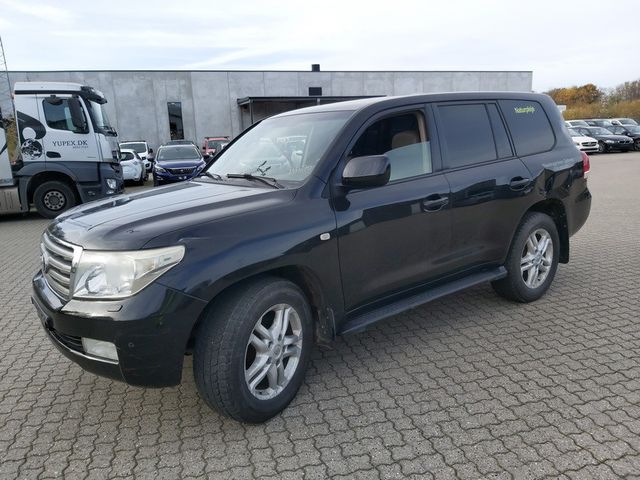 Toyota Land Cruiser 200 Executive