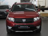 Dacia Sandero II Stepway Ambiance KLIMA/UNFALLFREI/TOP - Dacia Sandero: Rot
