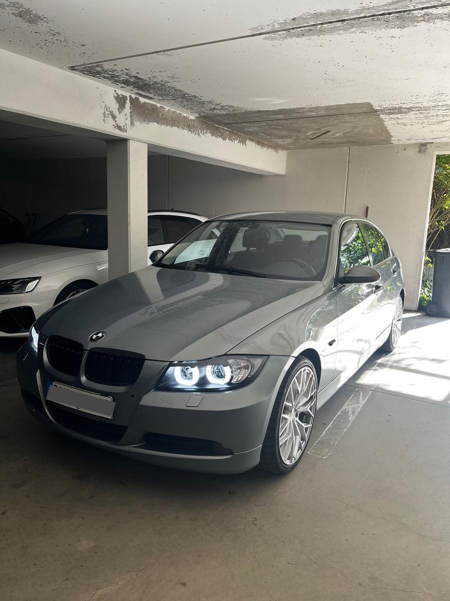 BMW 325