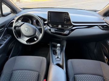 Toyota C-HR - 11