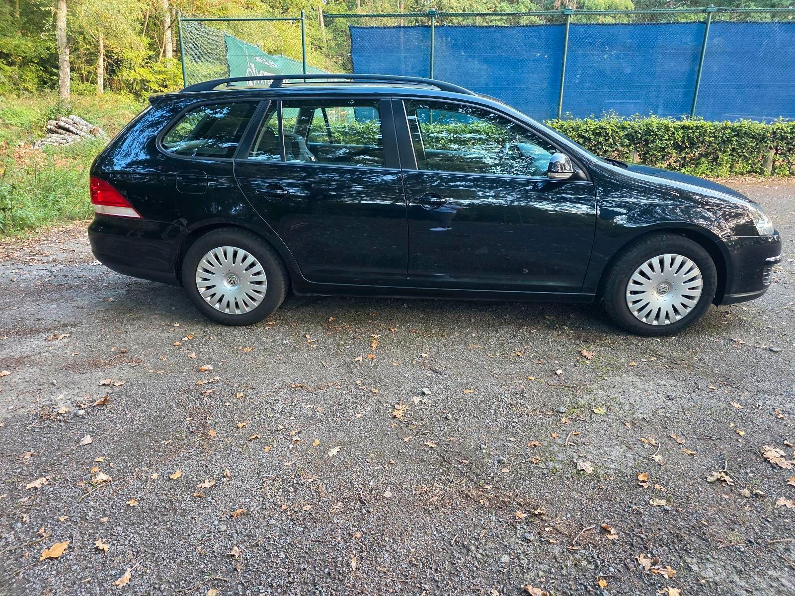 Volkswagen Golf 2009 — engine 102 HP (75kW)