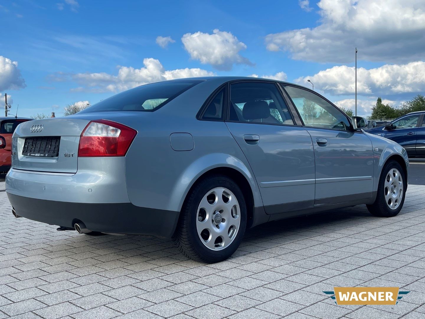 Fahrzeugabbildung Audi A4 1.8T 1-Hand Scheckheft lückenlos