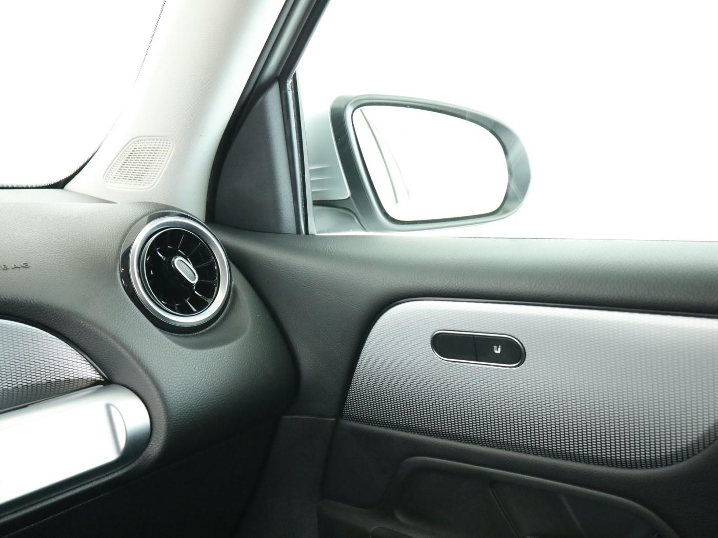 Mercedes-Benz GLB d AHK*Parktronic*Rückfahrkamera*el.Heck*, миниатюра 15