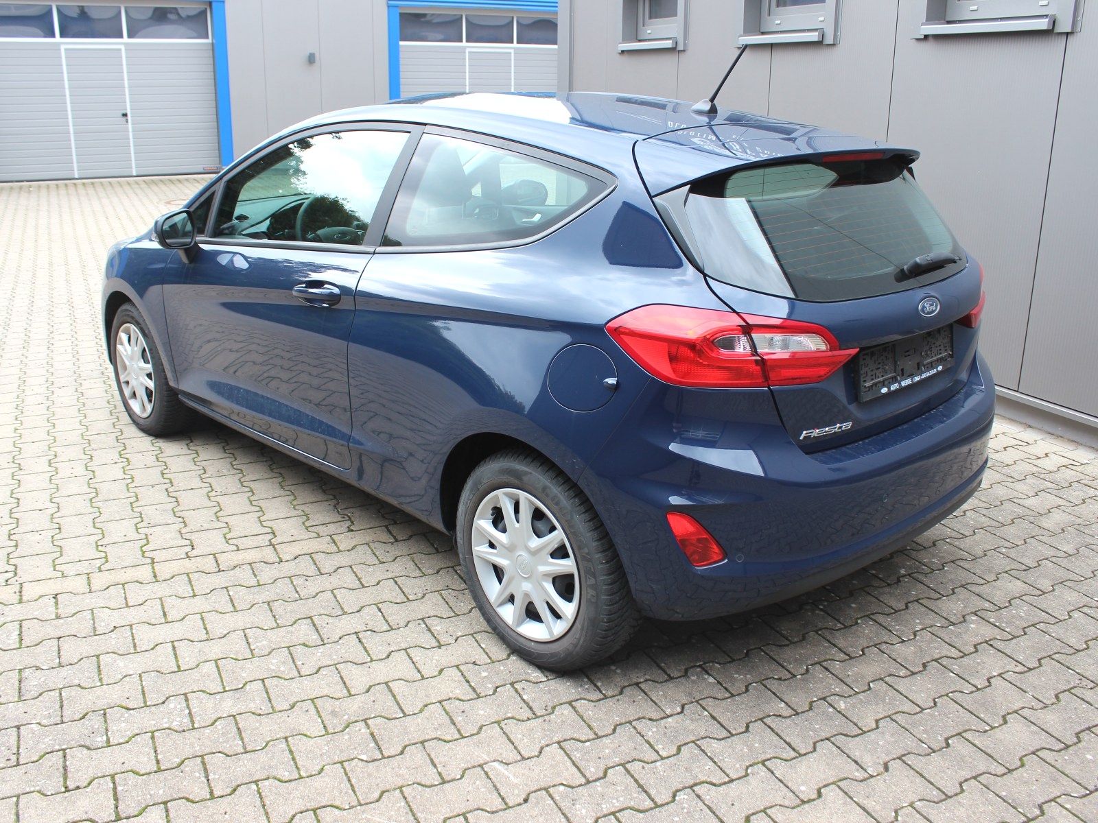 Fahrzeugabbildung Ford Fiesta Cool & Connect 1,1