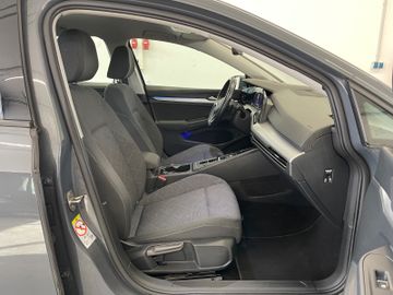 Volkswagen Golf - 9