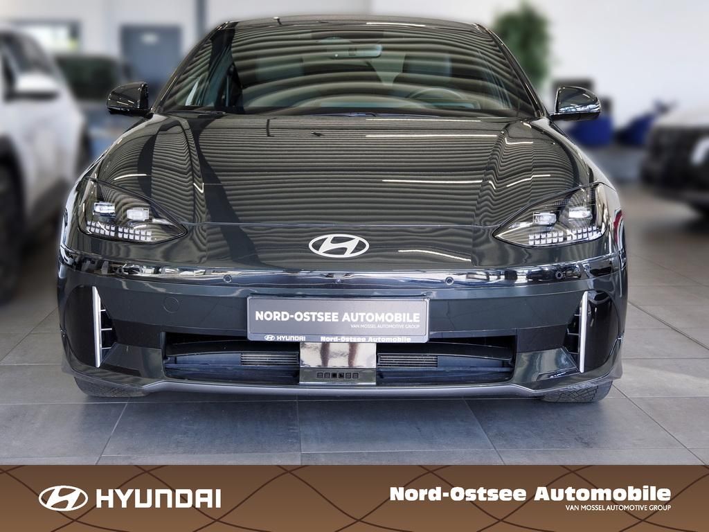 Fahrzeugabbildung Hyundai IONIQ 6 Uniq 4WD NAVI BOSE LED TEMPO KAMERA SHZ