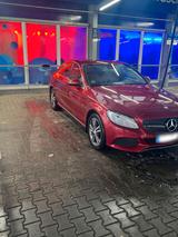 Mercedes-Benz Mercedes C220 Bj 2015 - Mercedes-Benz C 220 mit Benzin-Antrieb