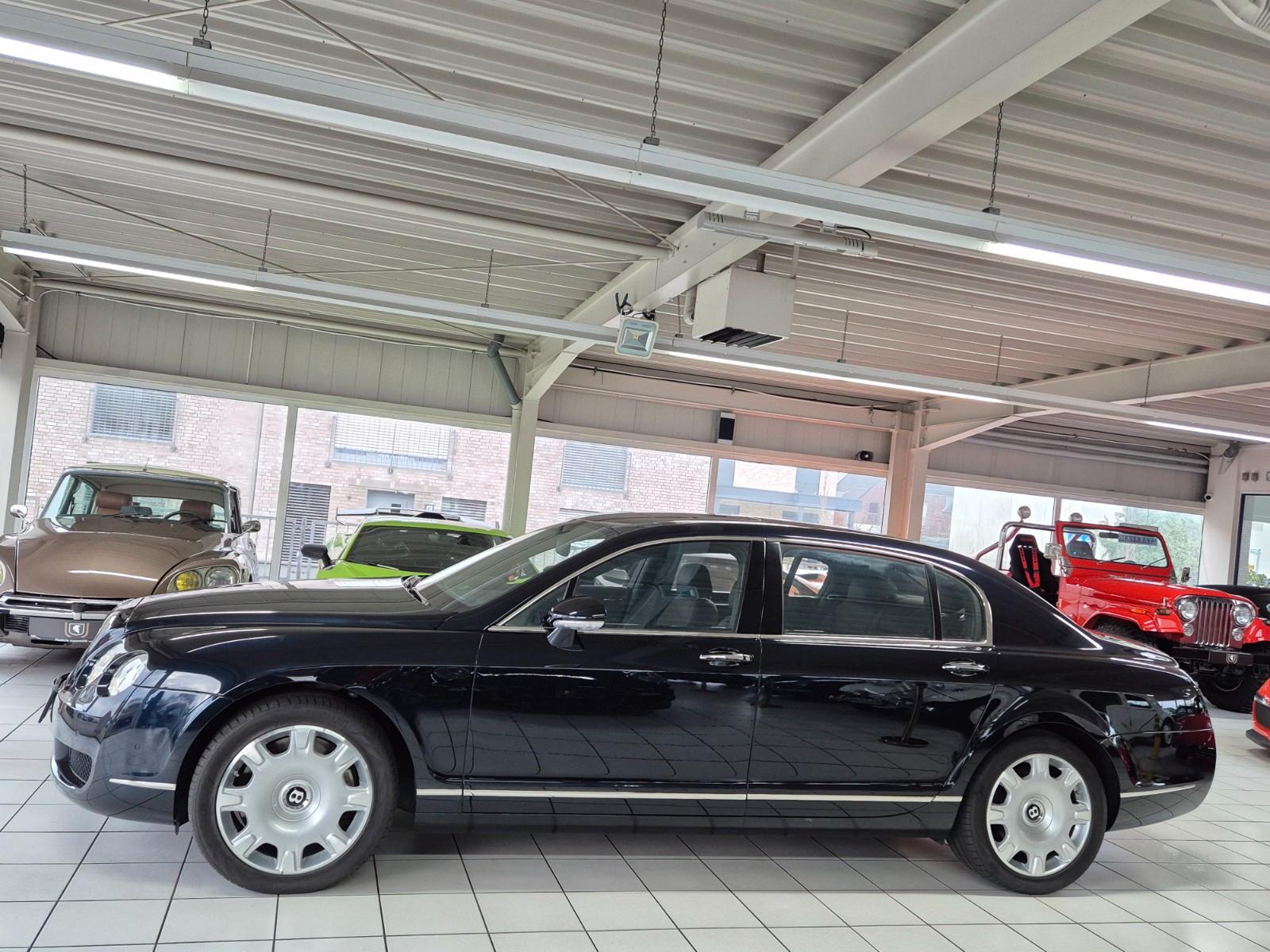 Bentley Continental Flying Spur/Ausnahmezustand/Orig. km