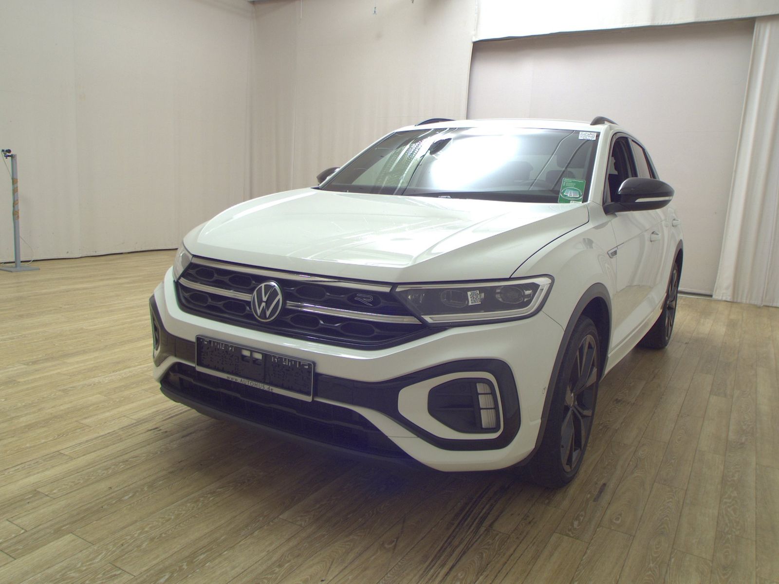 Volkswagen T-Roc 1.0 TSI R-Line Black T-Leder Navi LED AID imagem 2