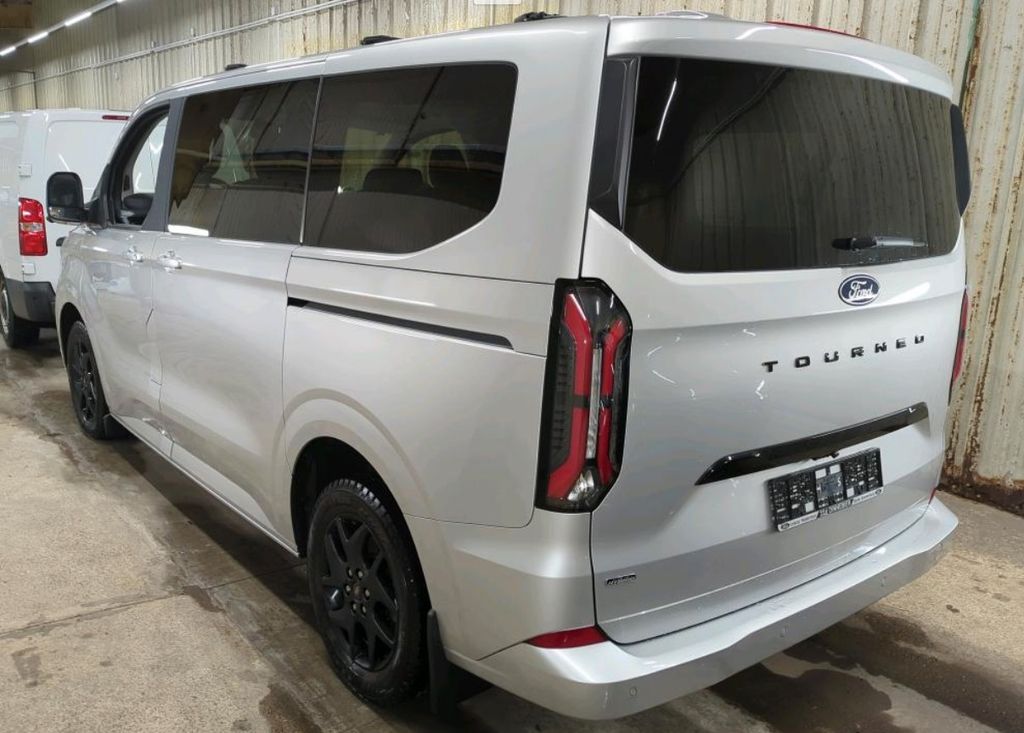 FORD Tourneo Custom Titanium XPlug-in L1*el. Türen* FORD Tourneo Custom Titanium XPlug-in L1*el. Türen*