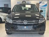 Volkswagen Tiguan Track & Field 4Motion°Xenon°1.Hand - Volkswagen Tiguan: Field Track