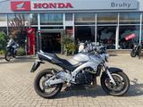 Suzuki GSR600 - SUZUKI GS 600