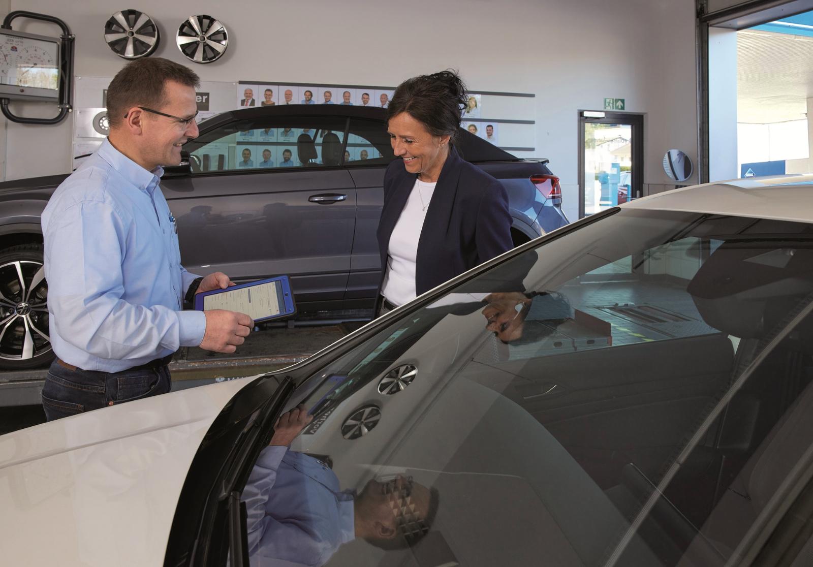 showroom-image-main