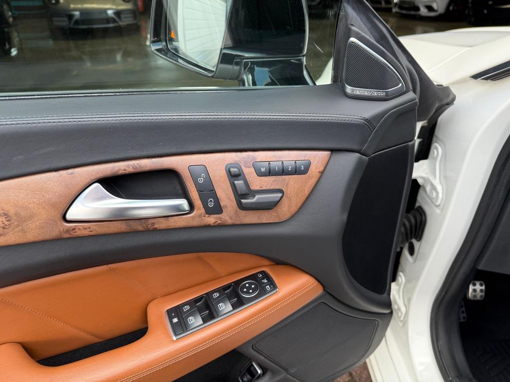 Mercedes-Benz CLS 63 AMG Shooting Brake