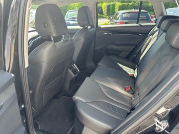 Fahrzeugabbildung SKODA Enyaq 60 Suite Leder LED 21"