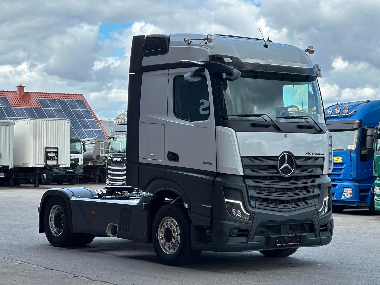 Mercedes-Benz Actros 1853 LS 4x2 BL Schubbodenhydraulik