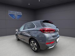 HYUNDAI i30 KLIMA,NAVI,TEMPOMAT,PDC,RFK,AUTOMATIK,BT HYUNDAI i30 KLIMA,NAVI,TEMPOMAT,PDC,RFK,AUTOMATIK,BT