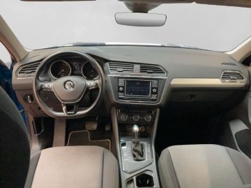 Volkswagen Tiguan - 8