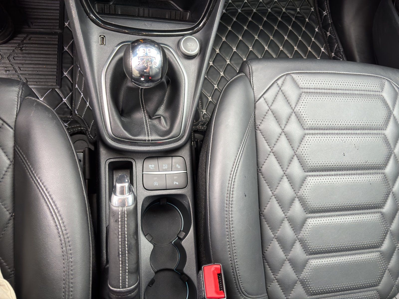 Fahrzeugabbildung Ford Puma  ST-Line Vignale