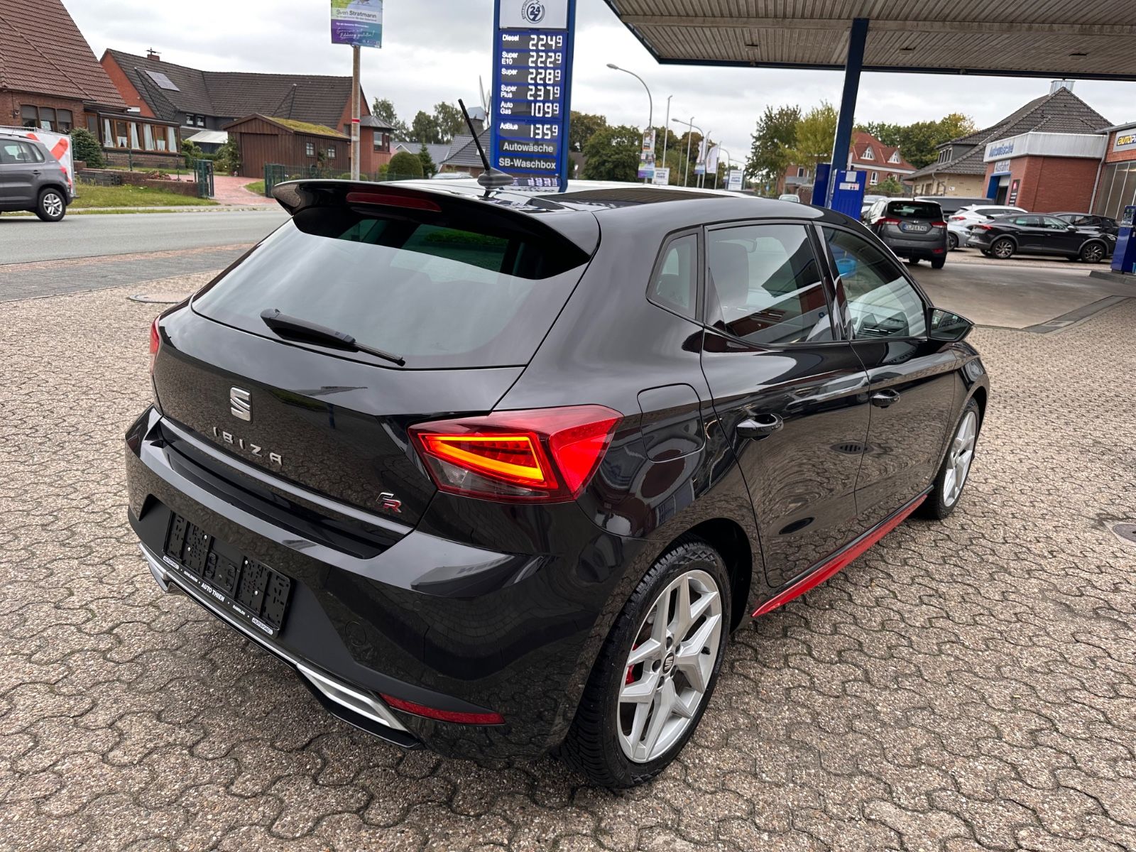 Fahrzeugabbildung SEAT Ibiza FR 1.0 TSI DSG Sportline/ACC/LED/Kamera