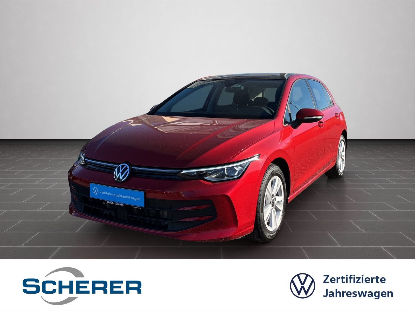 Volkswagen Golf 1.5 TSI Life Pano+AHK+ACC+Kamera+Navi+App+S