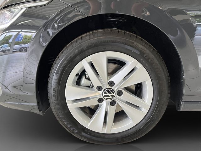 Golf VIII Life 1.5 TSI 6-Gang