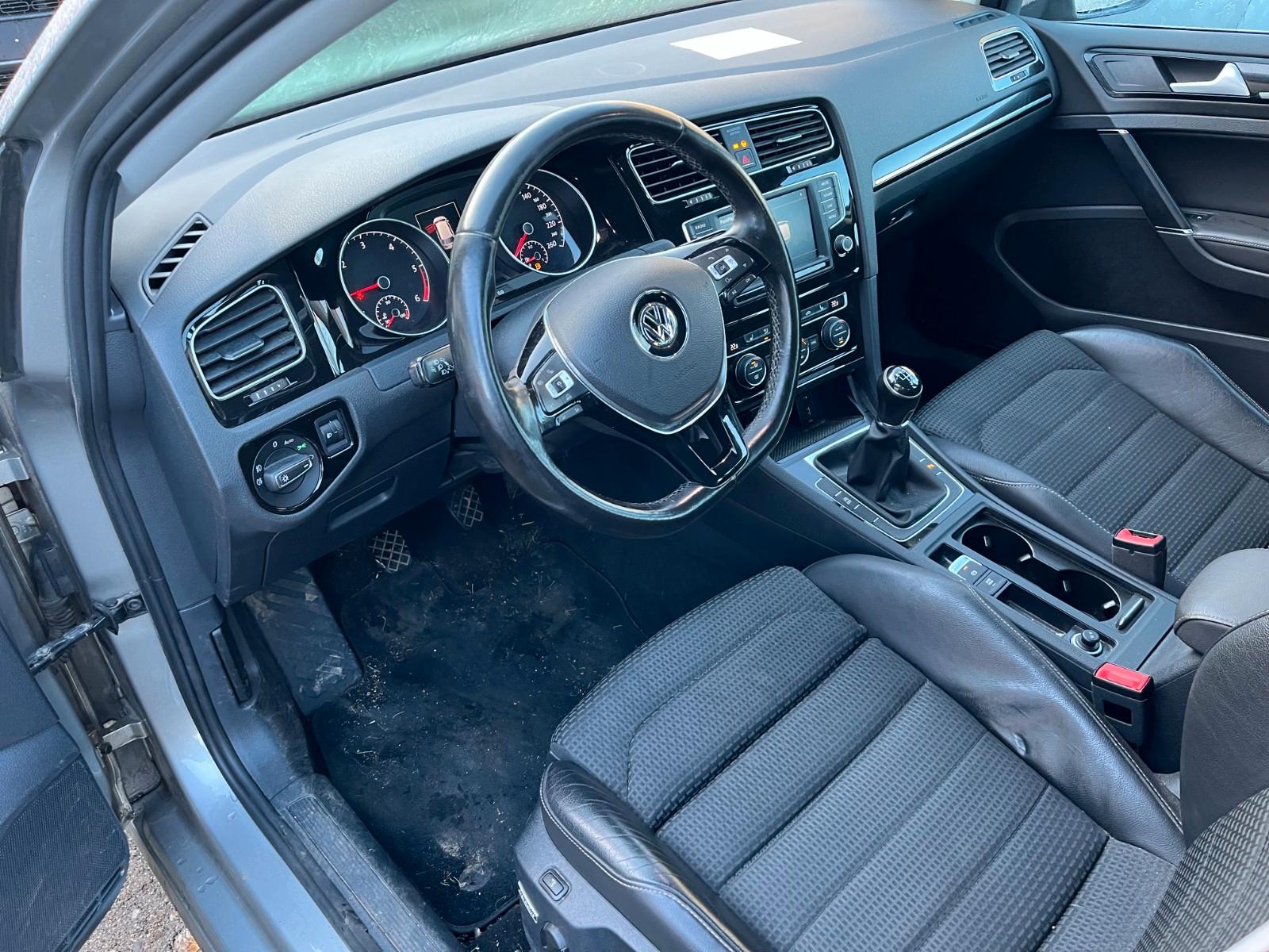 Volkswagen Golf 2015 — фото 9