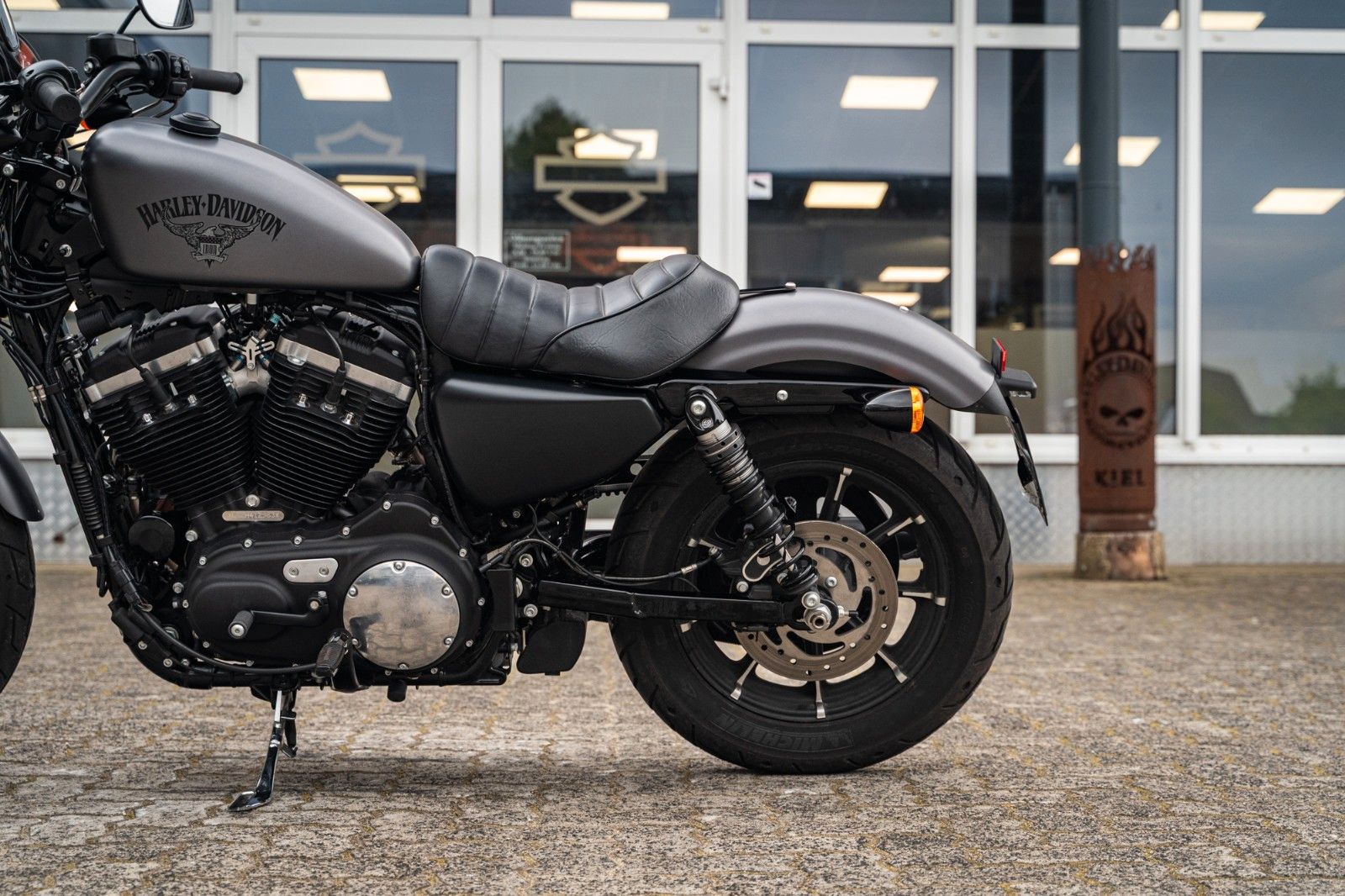 Fahrzeugabbildung Harley-Davidson XL883N - Iron