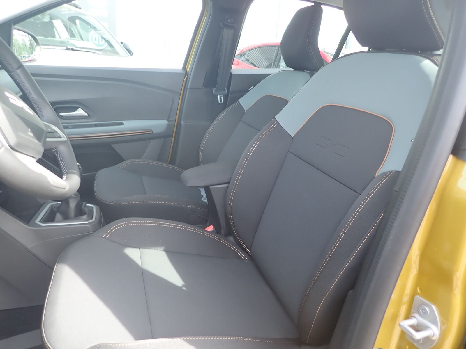 Fahrzeugabbildung Dacia Sandero Stepway Extreme TCe 110