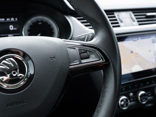Octavia Combi 2.0 TDI Style AHK+RFK+CANTON