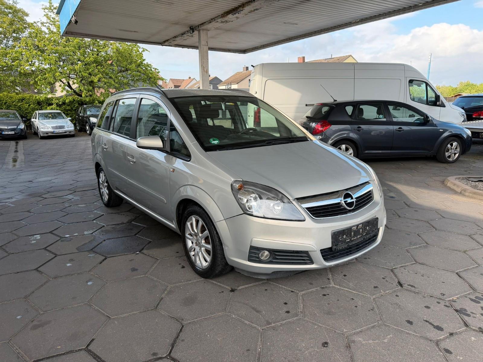 Opel Zafira B Edition