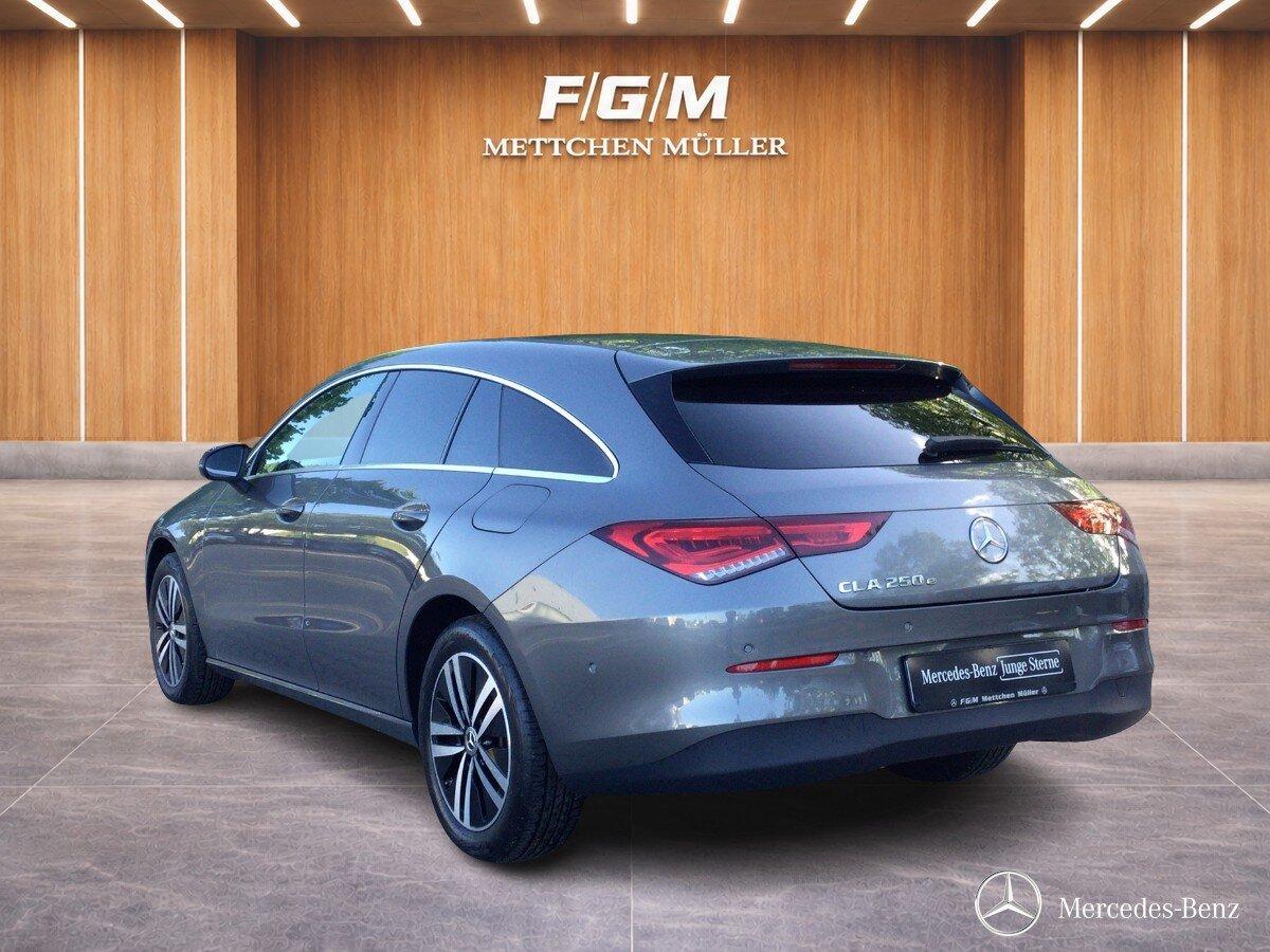 Mercedes-Benz CLA 250 e SB NAVI+LED-LICHT+PARKTRONIC+CARPLAY