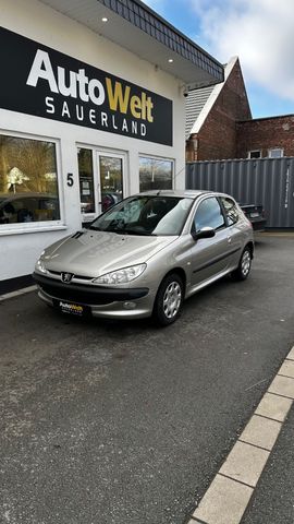 Peugeot 206 *2.Hand *8-Fach bereift *TÜV 06/2025