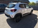 Dacia Spring Electric Comfort Kamera 8-fach Reifen LED - silberne Dacia Spring