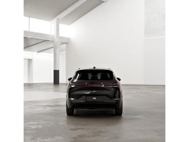 Lynk & Co 08