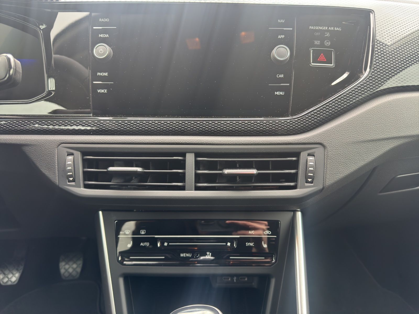 Fahrzeugabbildung Volkswagen Polo Life WR SH