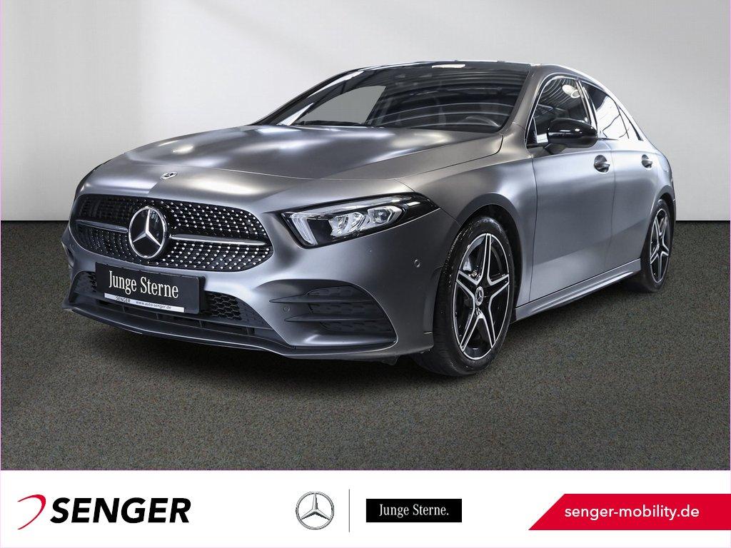 Mercedes-Benz A 220 4M Limousine AMG Distronic Panorama LED