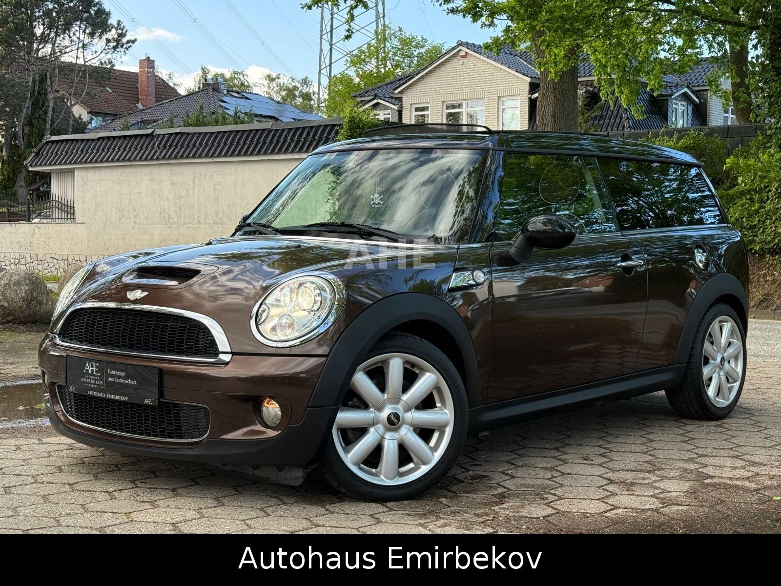 MINI Cooper S Clubman Xenon/Vollleder/I.HAND/PANO/TOP