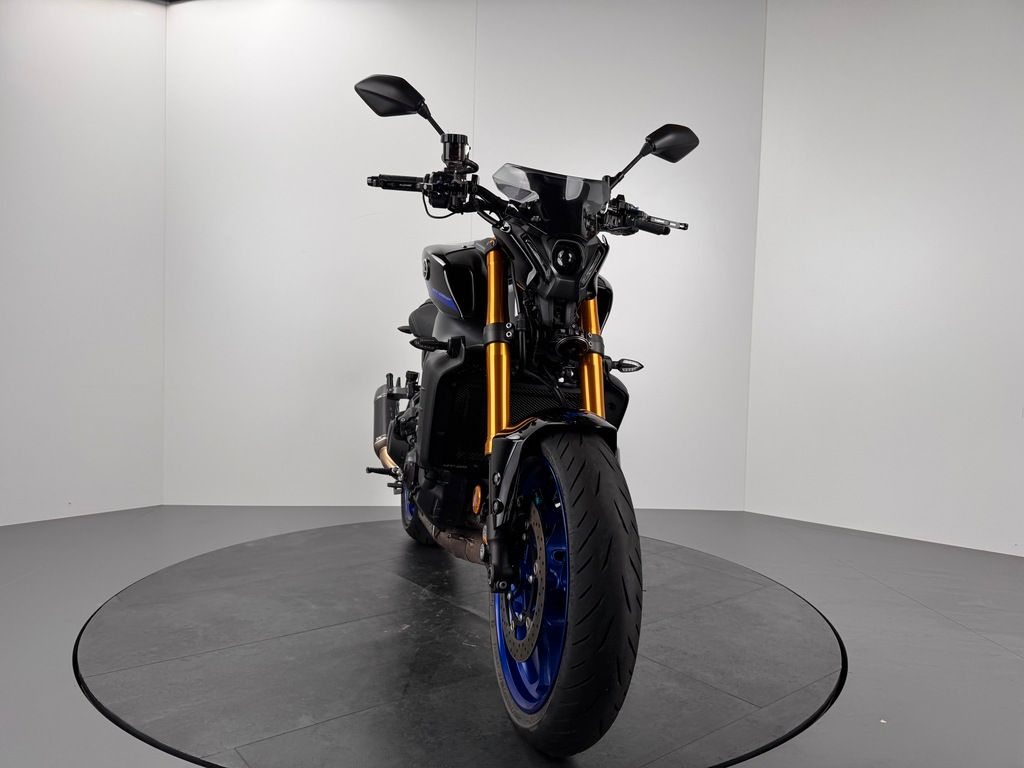 Fahrzeugabbildung Yamaha MT-09 SP *TOP-ZUSTAND *AKRAPOVIC
