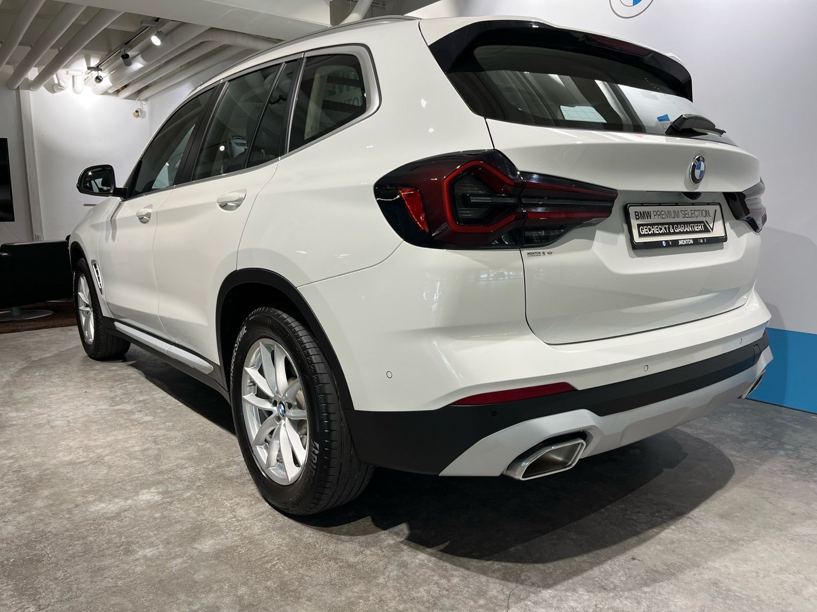 BMW X3 xDrive20d HuD ACC Laserlicht Kamera HiFi AHK foto 4